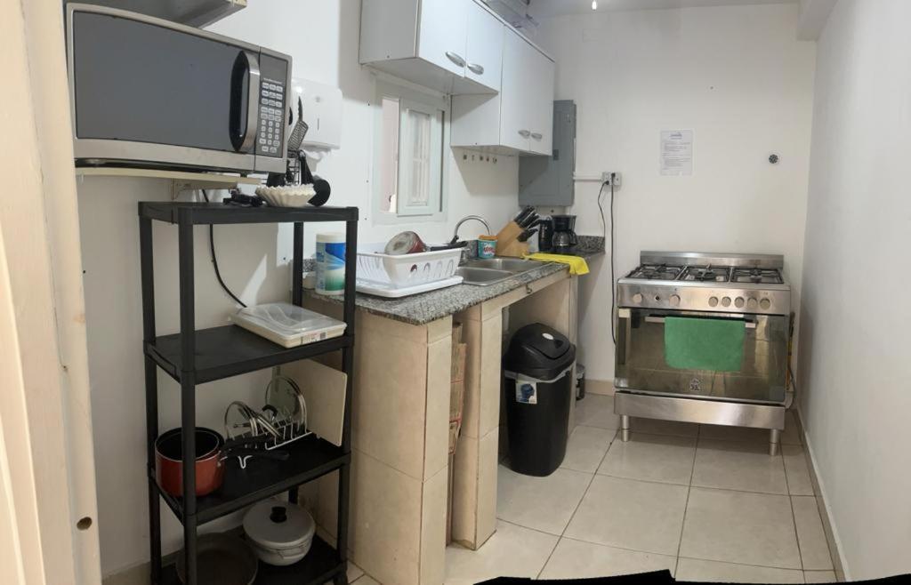Hostal Familiar Carmencita Panama-Stad Buitenkant foto